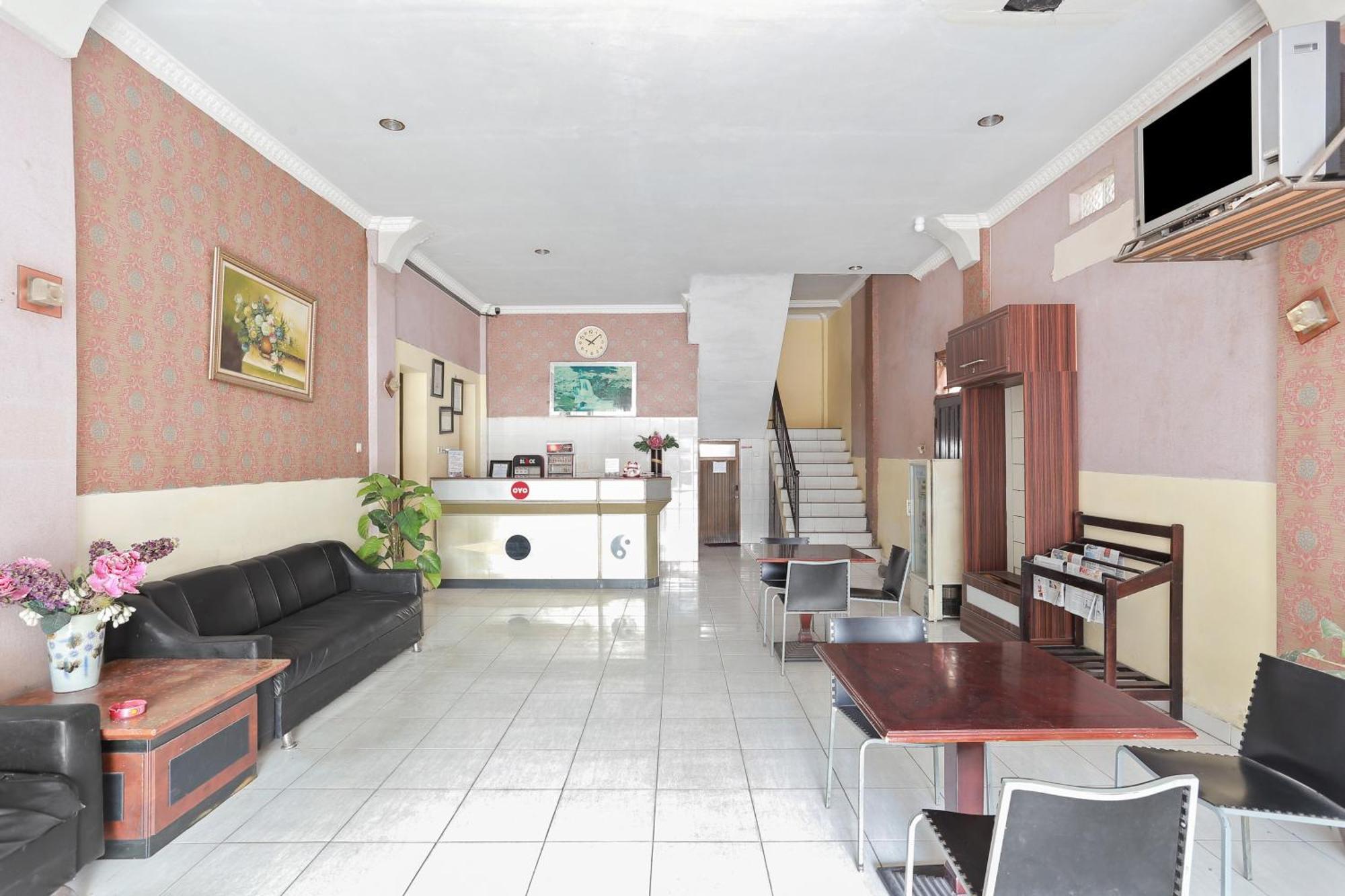 Hotel Fortuna Parepare Exterior foto