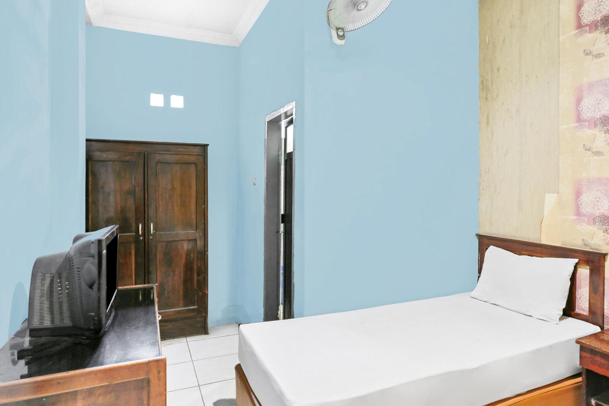 Hotel Fortuna Parepare Exterior foto